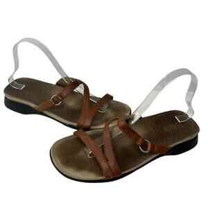 Bass Women Size 9.5 Brown Leather Grill  Strap Noelle Slip On Sandal Vacation